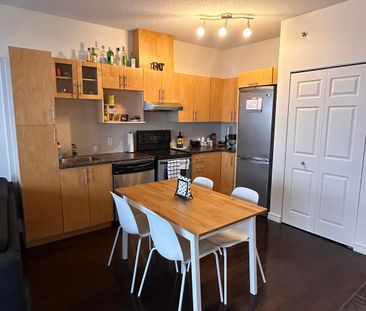 400 Rue Sherbrooke O., Montréal (Ville-Marie), QC H3A - Photo 5