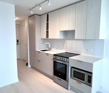 For Lease - 3900 confederation Parkway Unit# 2202, Mississauga, Ont... - Photo 6