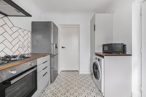 3 bedroom terraced house to rent - Photo 1