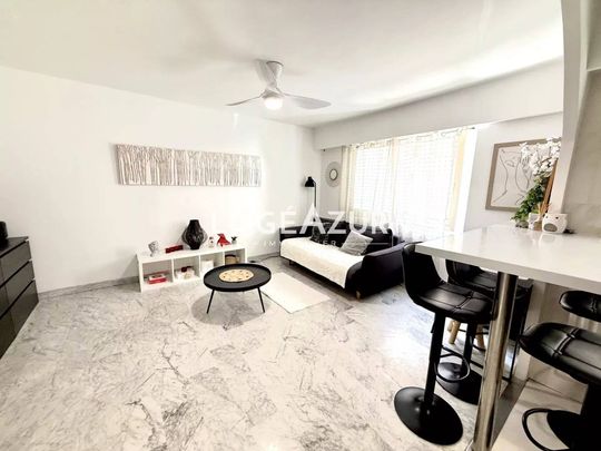 Location AppartementJuan-les-Pins - Photo 1