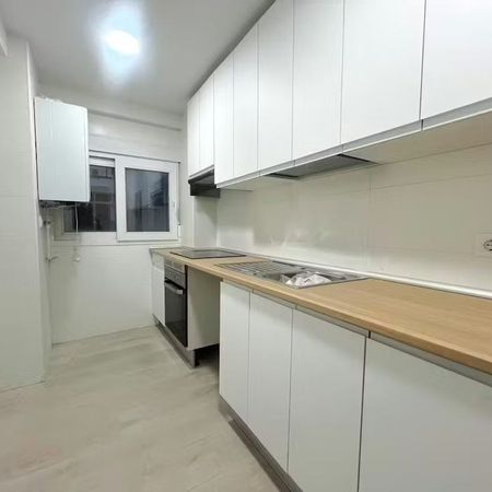 Calle de la Isla de Ons, Madrid, Community of Madrid 28035 - Foto 3