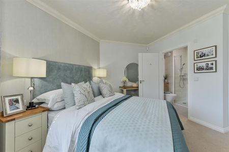 Spitfire Lodge, Portswood, Southampton - Photo 3