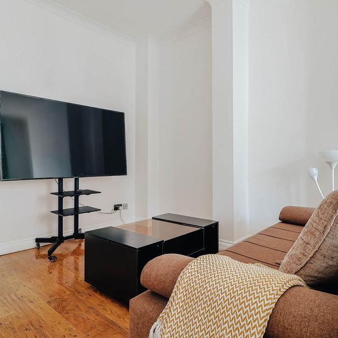 2 bedroom flat to rent - Photo 1
