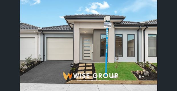 NEAR NEW BERWICK HOME! - Photo 1