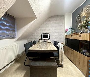 NAHE HELIOS: GEMÜTLICHE 2-ZIMMER-DG-WOHNUNG MIT BALKON ZU VERMIETEN! - Foto 3