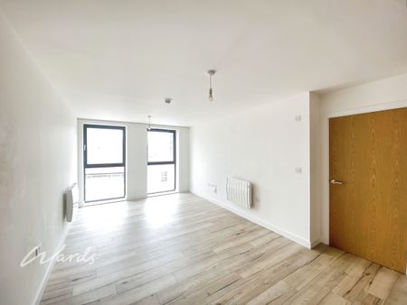 2 bedroom apartment to rent - Photo 2