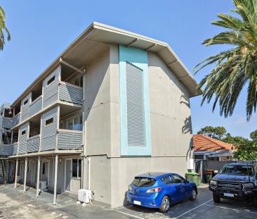 One Bedroom Gem In Convenient Location that is Glenelg North - Photo 5