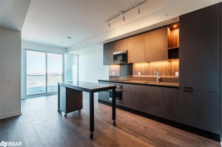 For Lease - 39 MARY Street, Barrie, Ontario - Photo 5