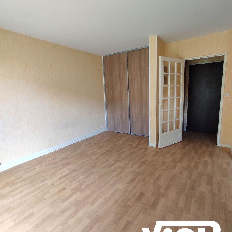 LIMOGES STUDIO DE 31 m² AVEC GARAGE - Photo 1