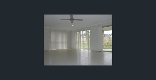 Lovely spacious Duplex with good sized yard - Photo 1