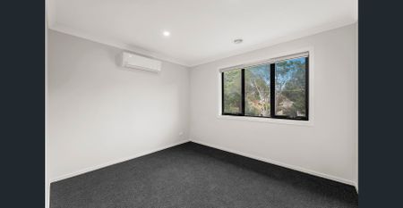 Townhouse with Spacious Floorplan - Photo 2