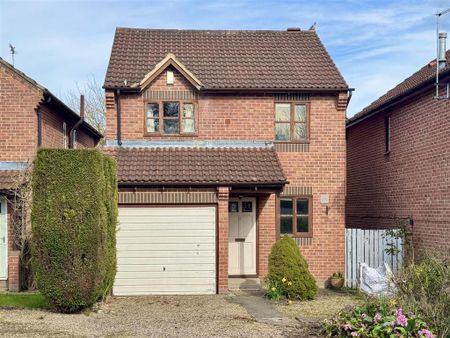 3 bedroom detached house to rent - Photo 3