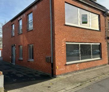 Appartement op eerste verdieping met 2 slaapkamers en terras te Koe... - Photo 3