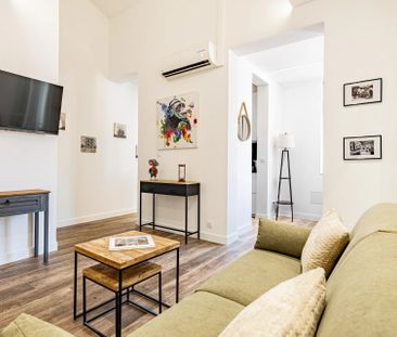 Nice - Le Port - Magnifique appartement 3 pièces rénové, à louer - Photo 4