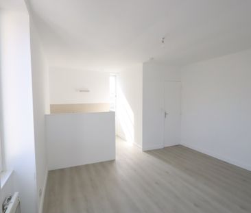 Location Appartement 1 pièce 21m² LA CHARITE SUR LOIRE 58400 - Photo 3