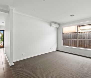 9 Kyarra Drive, Doreen VIC 3754 - House For Rent | Domain - Photo 2