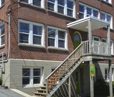 Kent Street - Photo 1