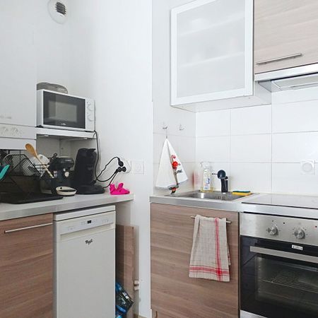 Appartement à louer - REIMS JACQUART - Photo 3