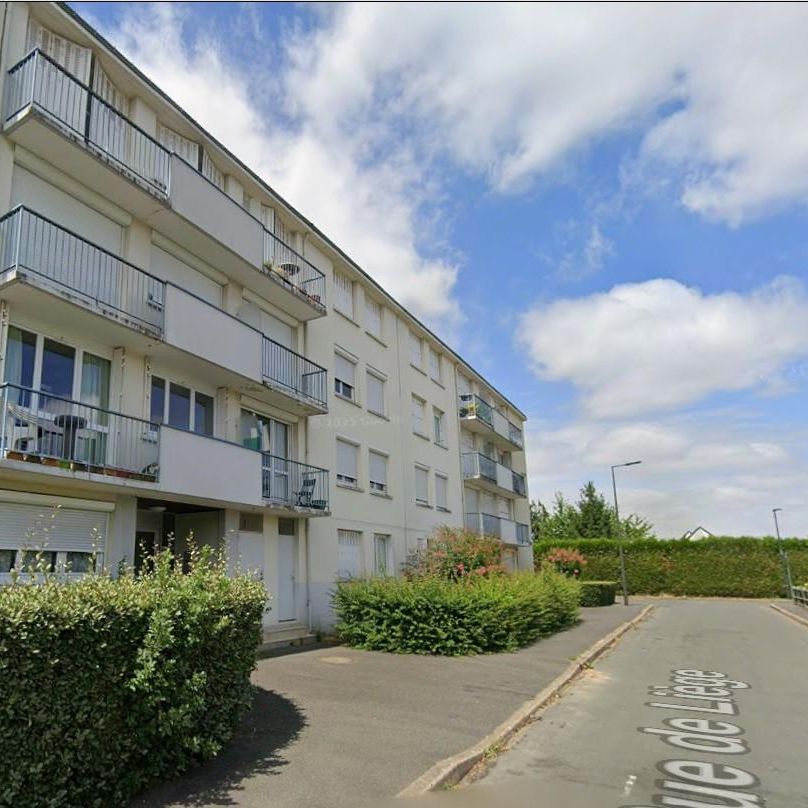 Location appartement 4 pièces 88.36 m2 à Tours - Photo 2