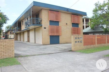 2/7 Collins Street, Nundah - Photo 5