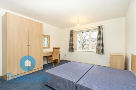 2 bed Apartment for Rent - Photo 5