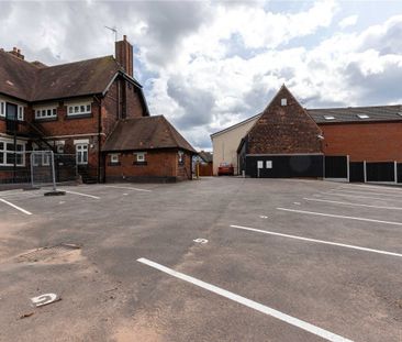 Congleton Road, Biddulph, Stoke-on-Trent, Staffordshire, ST8 - Photo 5