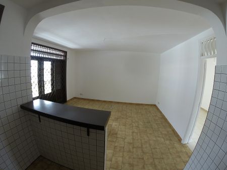 Location Appartement 2 pièces 47m² CAYENNE 97300 - Photo 3