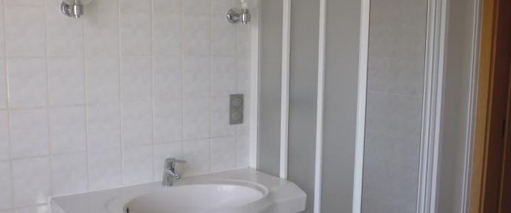 Besonderer Grundriss! Große Familienwohnung nahe Gymnasium! - Foto 1