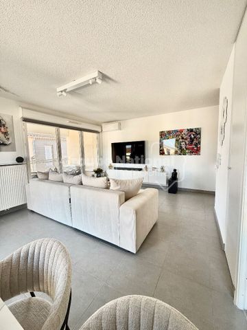 Superbe P2 de standing, - Photo 2