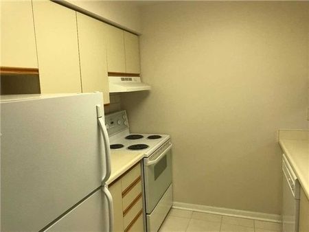 For Lease - 12 Laurelcrest Street Unit# 303, Brampton, Ontario - Photo 2