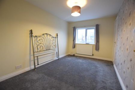 2 bedroom House To Let - Photo 4