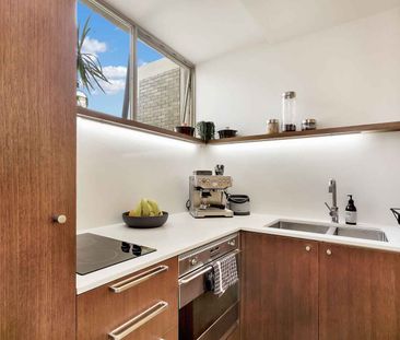 Contemporary Parkside Studio In Seidler Designed Aquarius - Photo 5