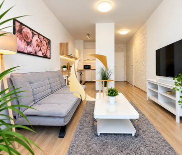 GODDESS PROPERTY - exkluzívne - PRENÁJOM - 2 izb byt 43 m2 s LOGGIO... - Photo 1