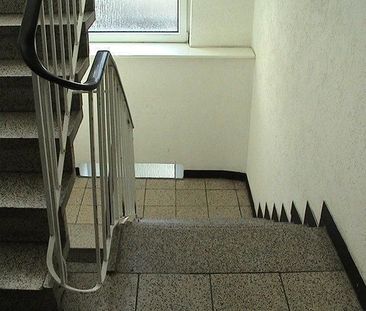 Ruhiges Appartment- und um die Ecke spielt das pralle Leben ! - Photo 6