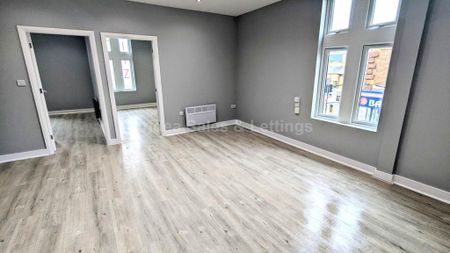 2 bedroom flat to rent - Photo 3