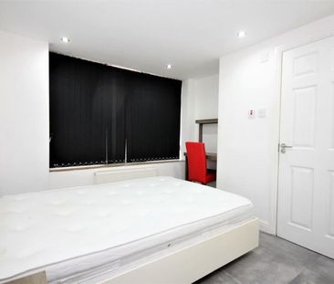 Flat , Connaught House, - Mount Street, Preston - Photo 2