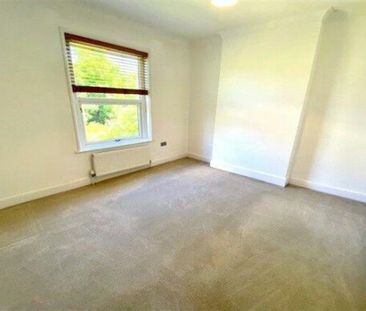 Waterloo Road, Freemantle, SO15 - Photo 4