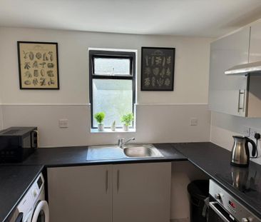 Studio to rent - Photo 5