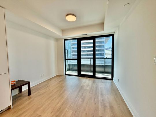 For Lease - 2 Erskine Road Unit# 807, Mississauga, Ontario - Photo 1