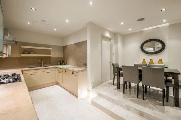 3 bedroom apartment to rent - Photo 1