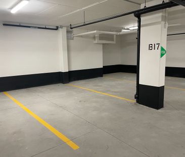 For Lease - 3250 Carding Mill Trail Unit# 507, Oakville, Ontario - Photo 3