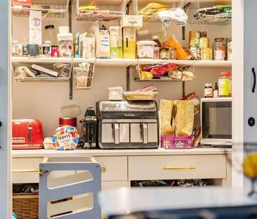 Stuart Close, Emmer Green, RG4 - Photo 4