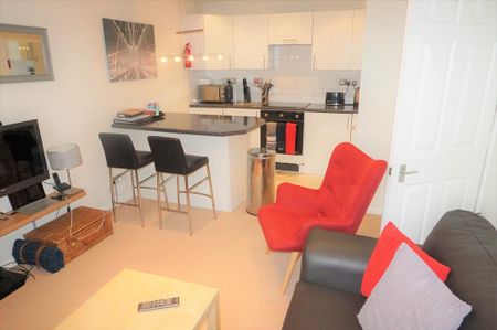 1 bedroom apartment to rent - Photo 2