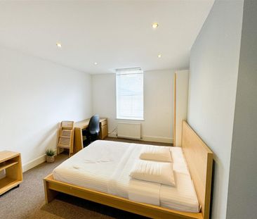 Kingsley Place, Heaton - Photo 1