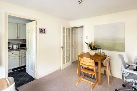 Ferguson Close, E14 - Photo 2