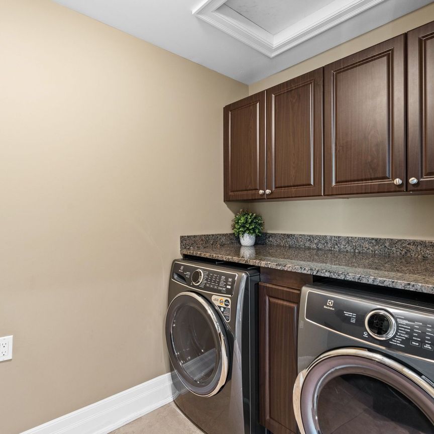 For Lease - 6132 Pebblewoods Drive, Greely - Metcalfe - Osgoode - Vernon and Area, Ontario - Photo 1