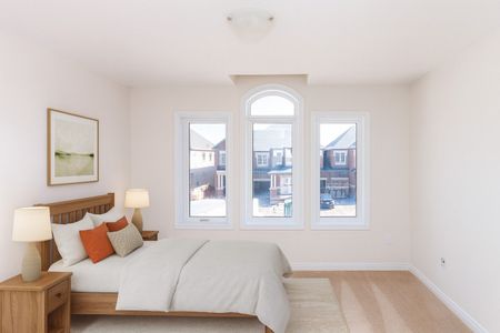 For Lease - 119 Orchardcroft Road, Oakville, Ontario - Photo 3