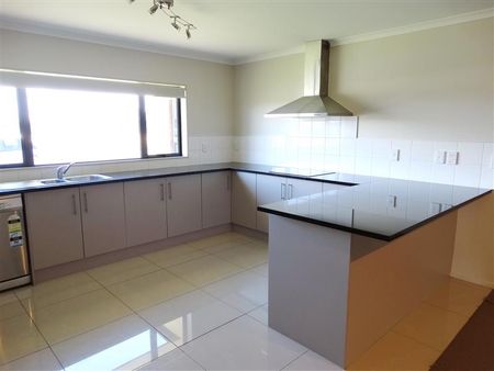 29 County Drive, Hawera - Photo 3