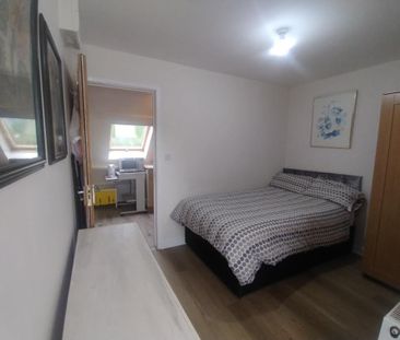 Studio Flat, Prior Deram Walk, CV4 - Photo 1