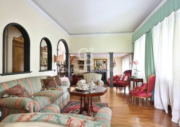 Via Scassicarli, 30, Forte dei Marmi, Tuscany 55042